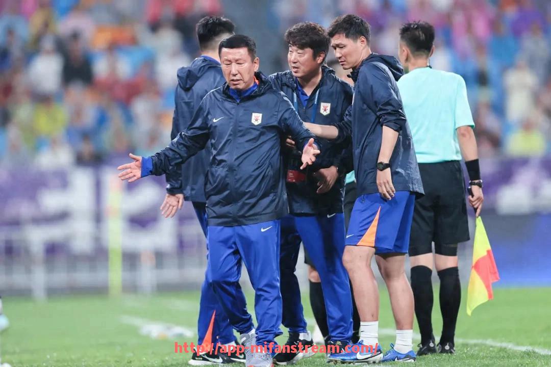 秘饭直播-英超教练的孩子在比赛日有何特殊安排？（2021英超教练）