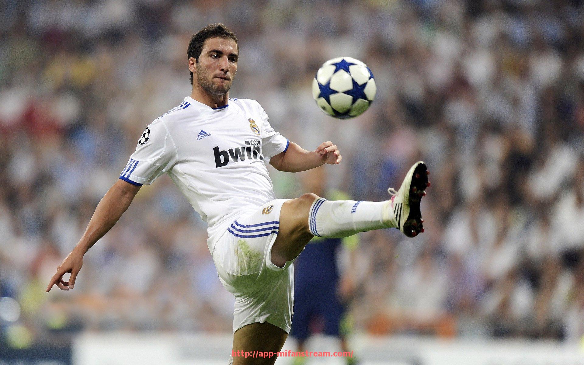 秘饭直播-麦迪率领火箭队对阵马刺的经典比赛复盘 秘饭直播-麦迪率领火箭队对阵马刺的经典比赛复盘